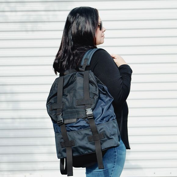 NWT Marc Jacobs Men's Travel School Nylon Backpack Navy $295+ - Picture 1 of 11